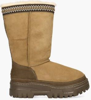 UGG Snowboots Dames Classic Tall Trailgazer Maat: 43 Materiaal: Suède Kleur: Cognac