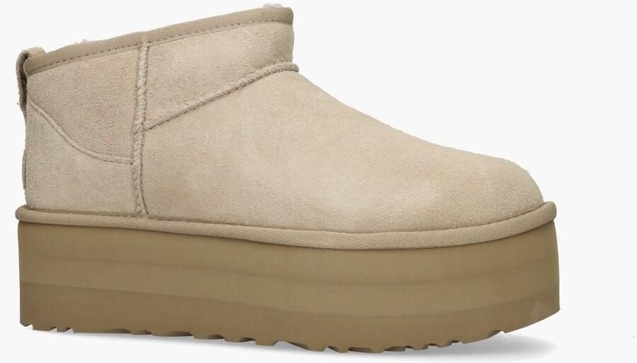 UGG Vachtlaarzen Dames W Classic Ultra Mini Platform Maat: 40 Materiaal: Suède Kleur: Beige - Foto 8