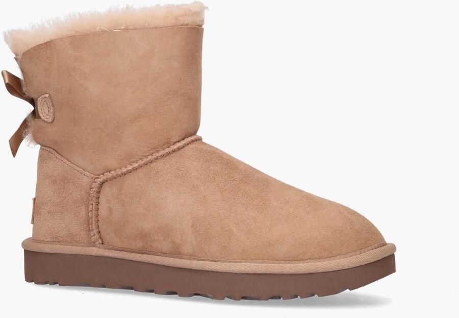 UGG Vachtlaarzen Dames Classic Mini Baily Bow Maat: 38 Materiaal: Suède Kleur: Camel - Foto 4