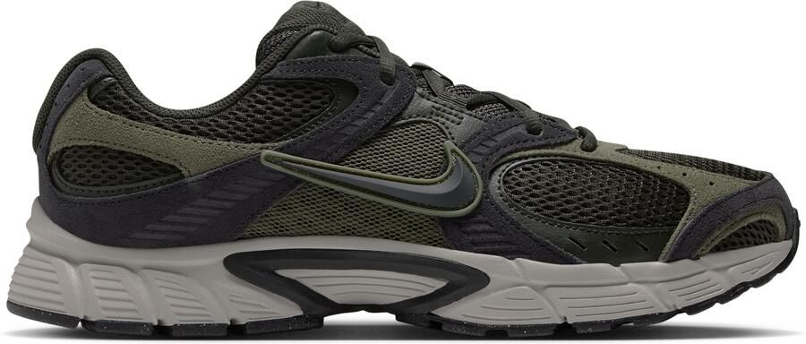Nike V5 RNR Suede 2 Sneakers Zwart Olijfgroen Wit