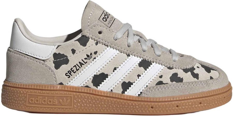 Adidas Originals Handbal Spezial suède sneakers met koeienprint grijs wit