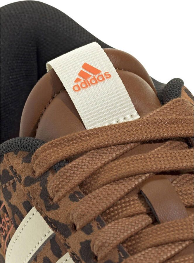 Adidas Sportswear VL Court sneakers bruin dierenprint wit