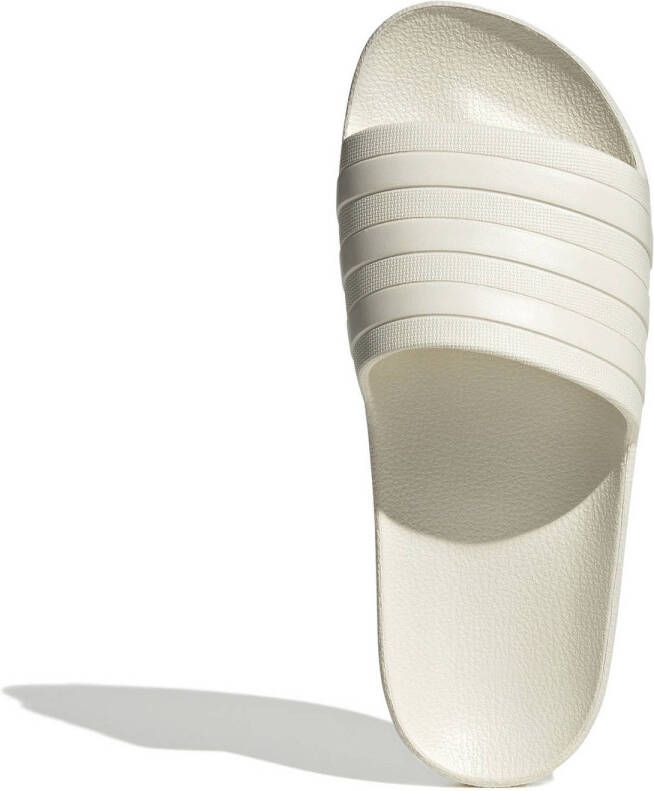 Adidas Originals Adilette Aqua Badelatschen adidas Adilette in beige formaten: 40.5