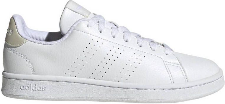Adidas 2025 advantage schoenen