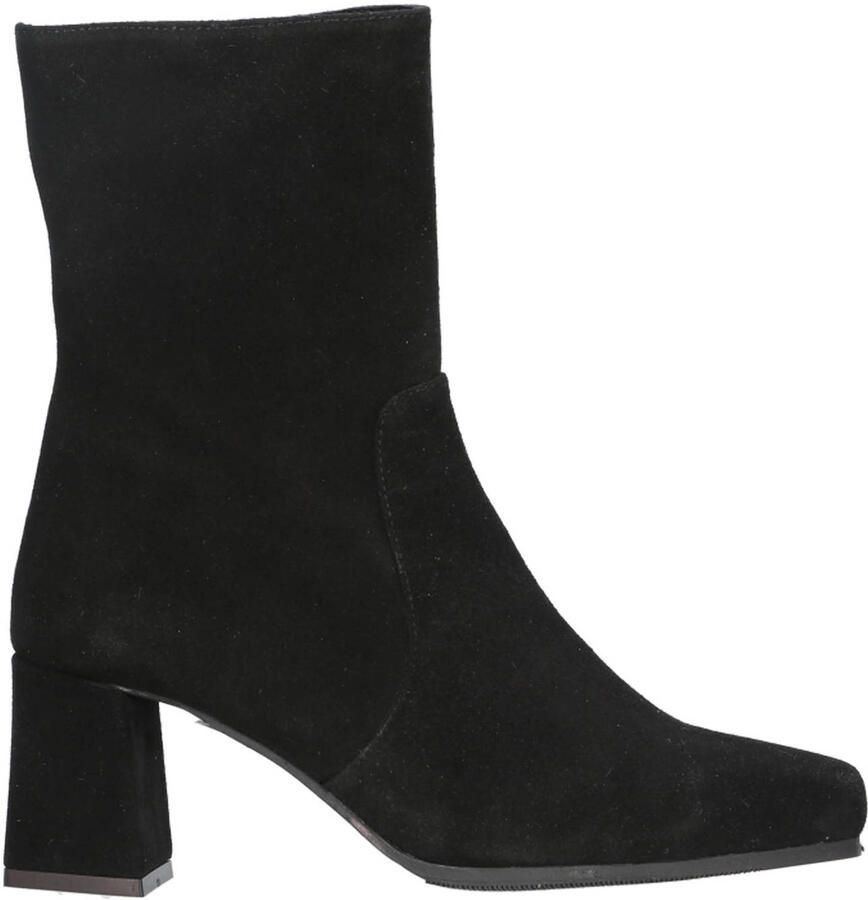 Babouche Fieke-2 suède enkellaarzen zwart