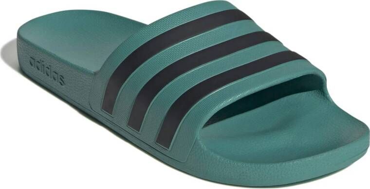 adidas Sportswear Adilette badslippers donkergroen