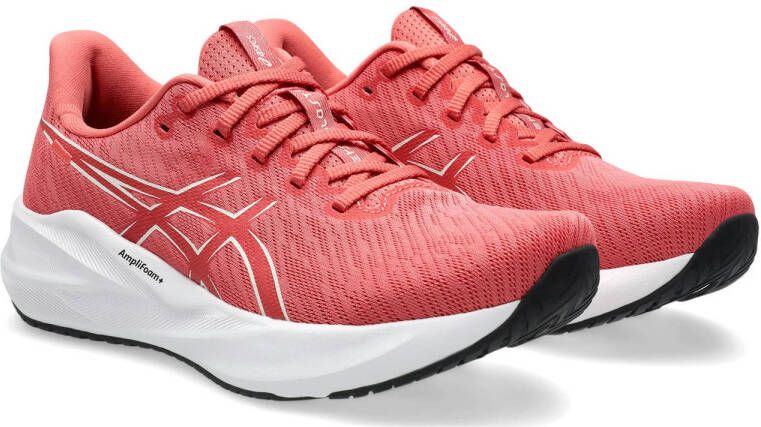 ASICS Versablast 4 hardloopschoenen koraalrood ecru