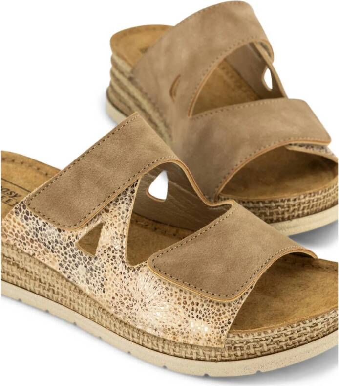 Easy Street slippers beige