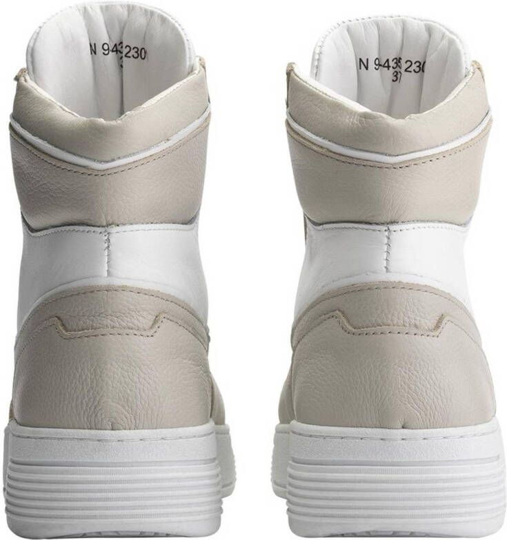 NIKKIE Xara leren sneakers beige wit