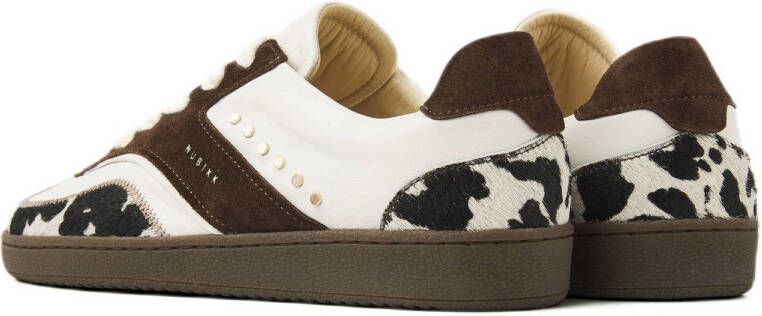 Nubikk Ray Owen Studs leren sneakers met ponyhair en koeienprint bruin wit