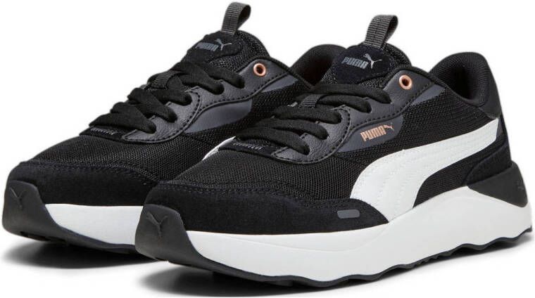 PUMA Runtamed Platform Dames Sneakers Zwart Wit