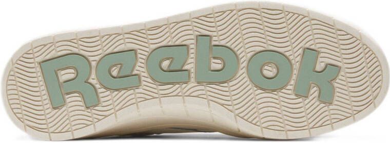 Reebok Court Advance Surge sneakers wit mintgroen