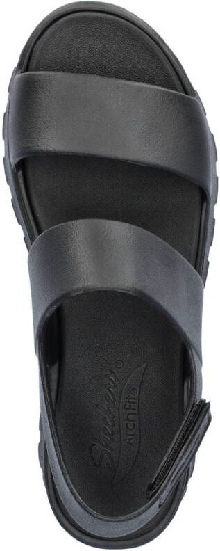 Skechers Sleehaksandaaltjes ARCH FIT FOOTSTEPS-DAY DREAM zomerschoen sandaal sleehak met praktische klittenbandsluiting