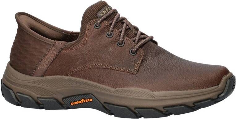 Skechers Respected Garrett nubuck instappers bruin