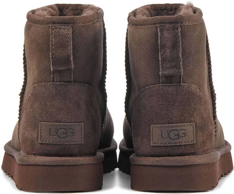 UGG Classic Mini II suède enkelboots donkerbruin