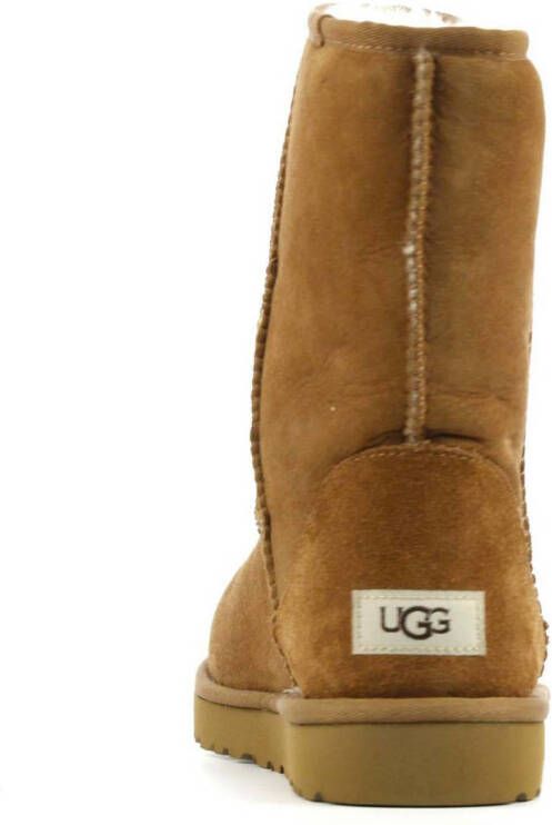 UGG Classic Short suède enkelboots cognac