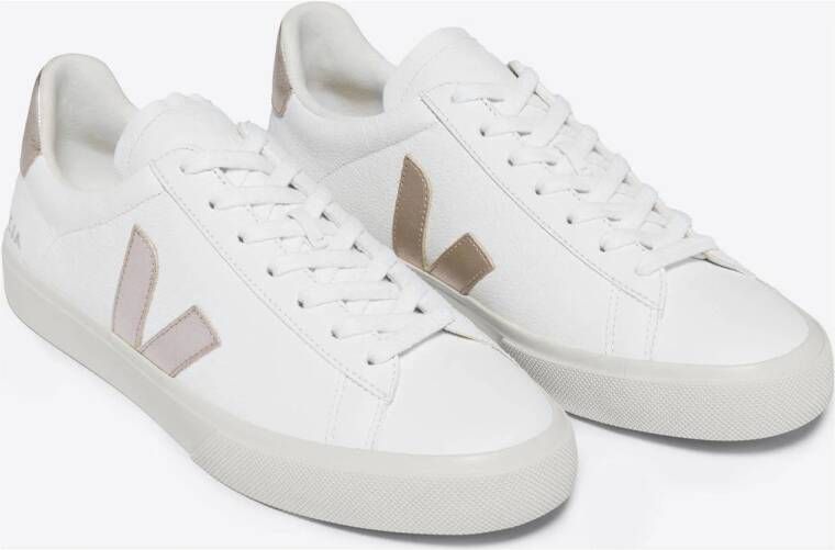 Veja Campo leren sneakers wit