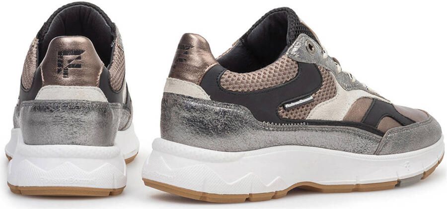 FLORIS VAN BOMMEL Lage Sneakers Dames Sfw-10133 Daysi Maat: 41 Materiaal: Leer Kleur: Zilverkleurig