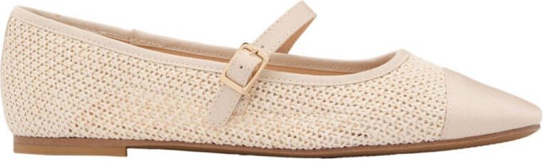 Graceland ballerina's beige