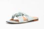 GUESS Sameya leren slippers met ketting lichtblauw - Thumbnail 2