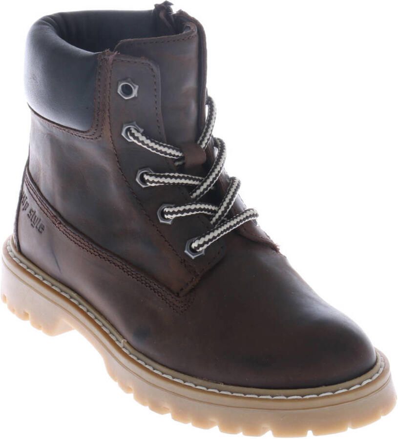 Hip leren veterschoenen met profielzool bruin