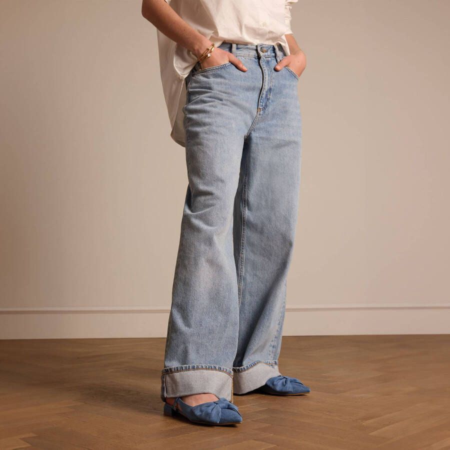 MANFIELD X INTERIEUR VAN MIES Dames Interieurvanmies Denim slingbacks met strik