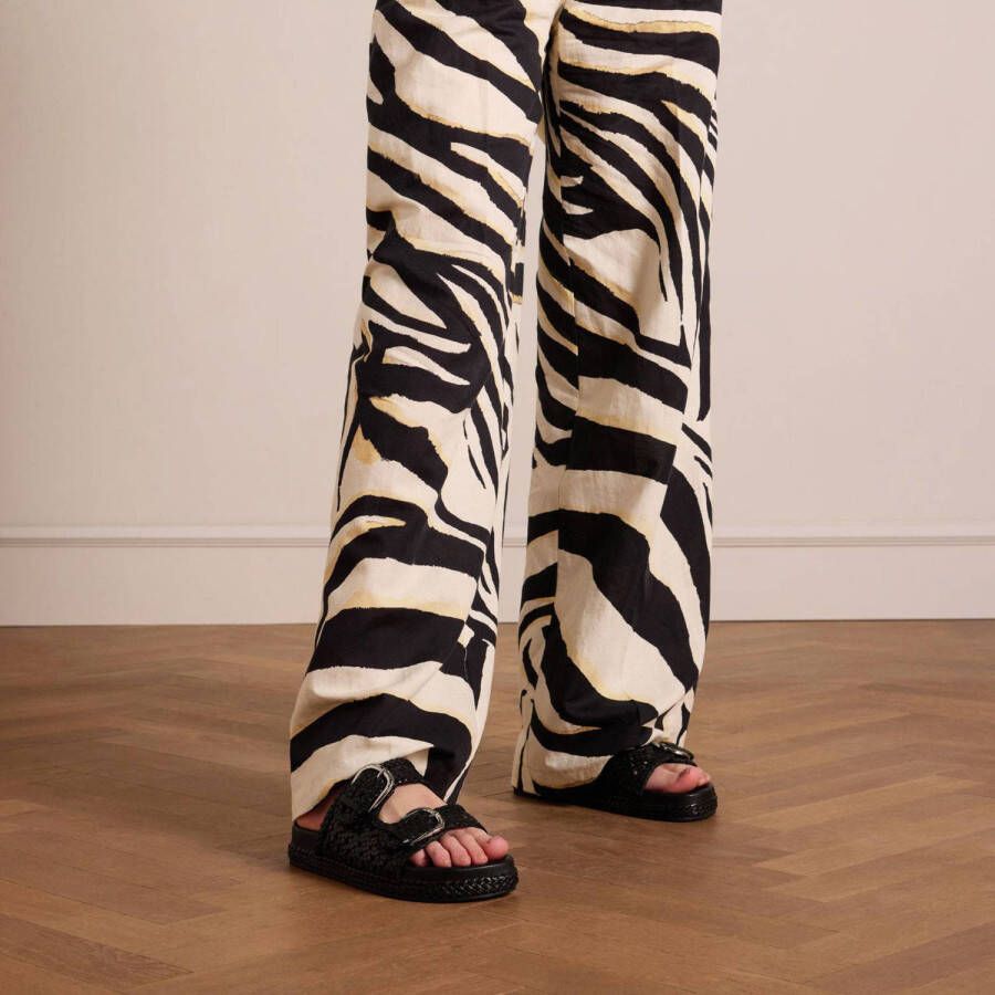 Manfield Dames Zwarte leren slippers