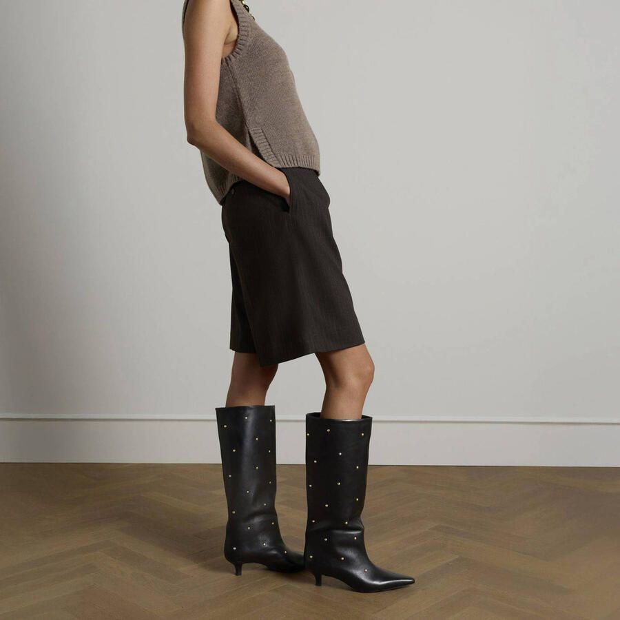 Manfield Dames Zwarte leren hoge laarzen met studs