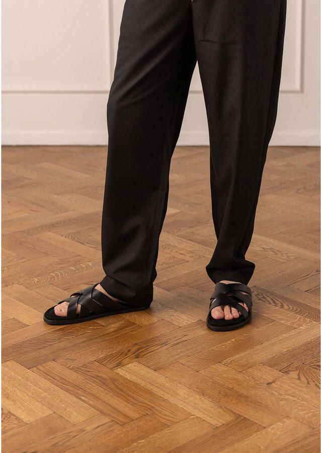 Manfield Heren Zwarte leren gevlochten slippers
