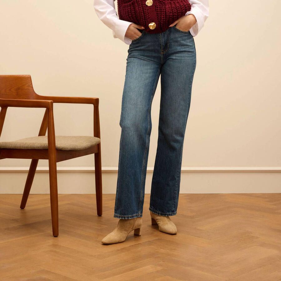 Manfield Dames Beige suède enkellaarsjes met hak - Foto 2