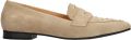 Manfield Dames Beige suède loafers met gouden studs - Beige