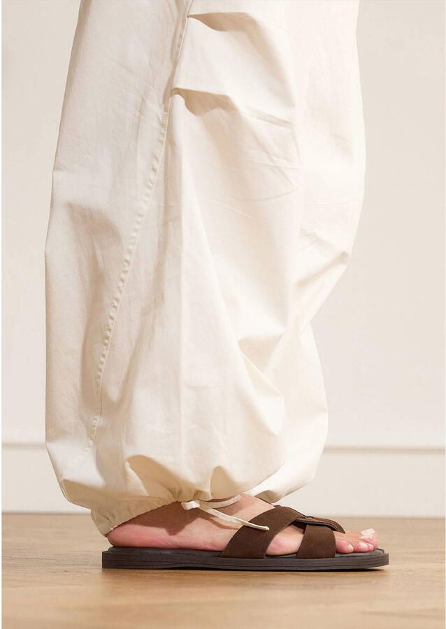 Manfield Dames Bruine fluwelen slippers - Foto 3