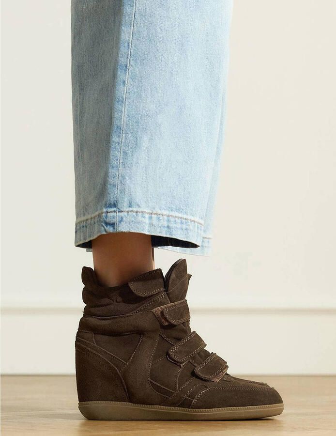 Manfield Donkerbruine suède sneakers met sleehak - Foto 3