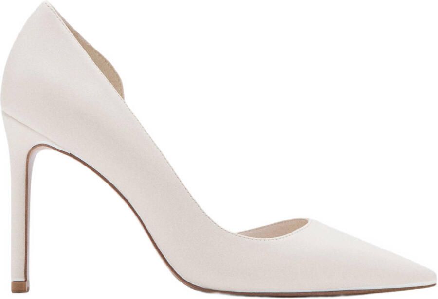 Mango pumps wit