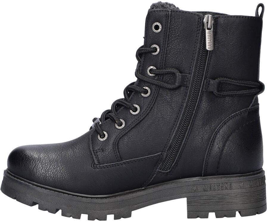 Mustang veterboots met profielzool en logo zwart - Foto 2