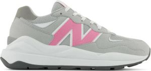 New Balance 57 40 sneakers lichtgrijs roze