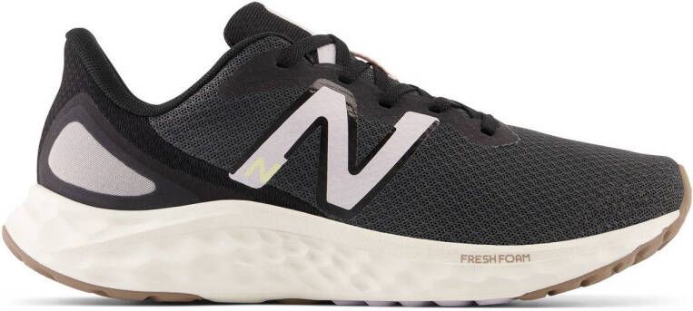 New Balance Fresh Foam Arishi V4 hardloopschoenen zwart wit