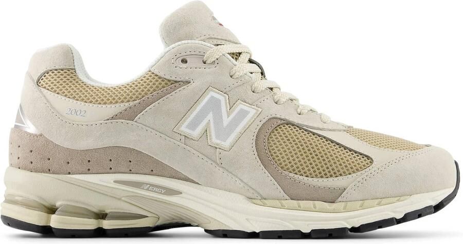 NEW BALANCE Lage Sneakers M2002r M Maat: 45 Materiaal: Suède Kleur: Beige