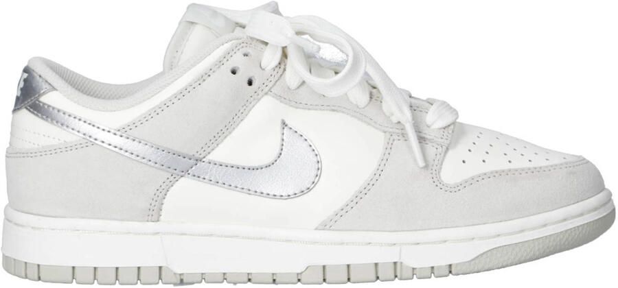 Nike Lage Sneakers Dunk Low Silver Swoosh ( 's)