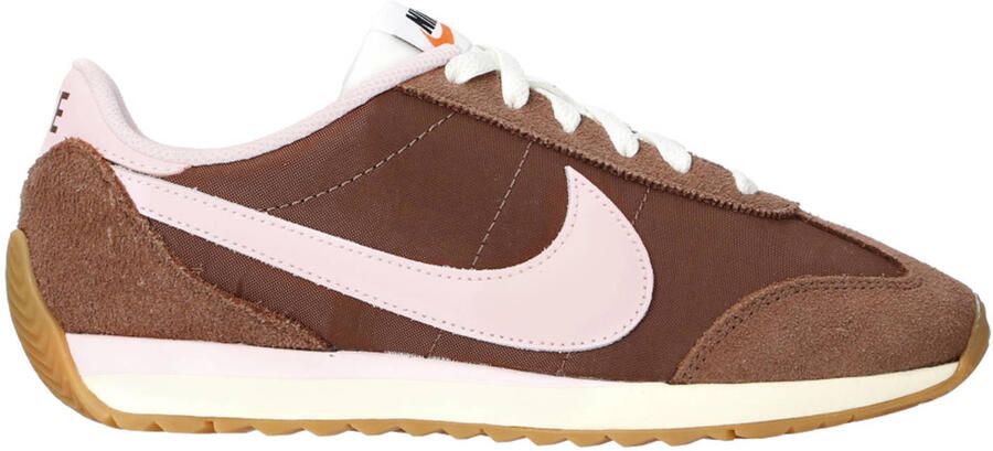 Nike Pacific suede sneakers bruin lichtroze