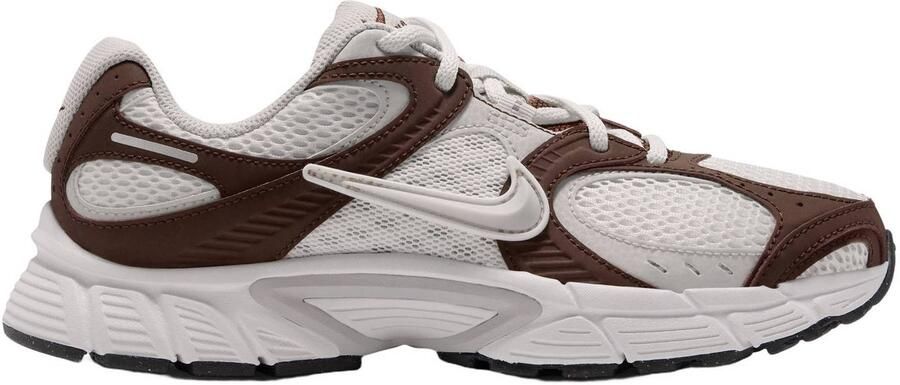 Nike V5 RNR sneakers wit bruin