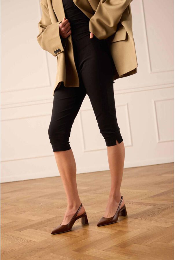 No Stress Dames Bruine lak slingbacks