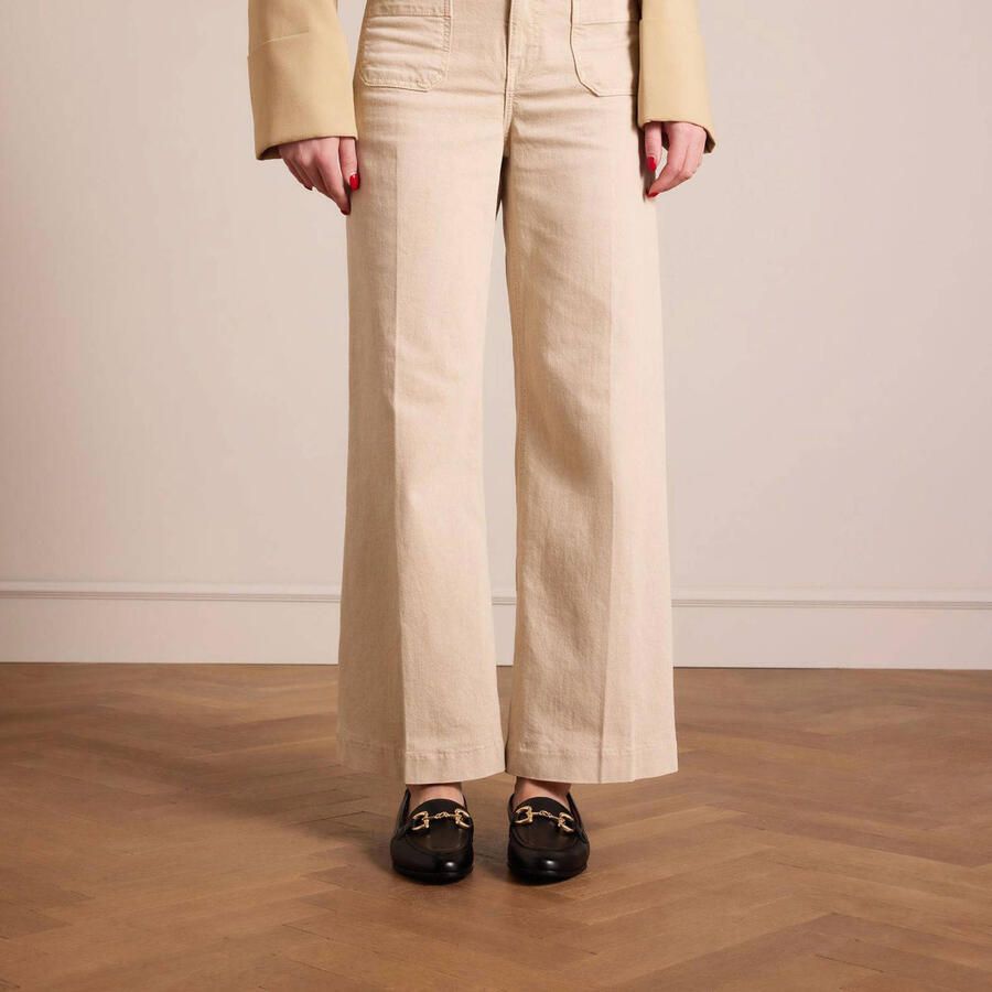 No Stress Dames Zwarte leren loafers met gouden chain