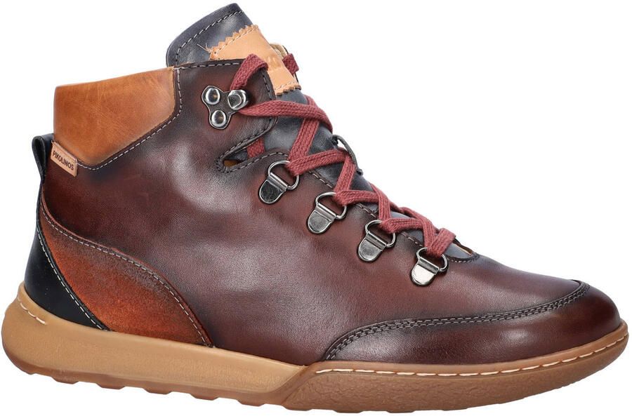 Pikolinos leren veterboots bruin