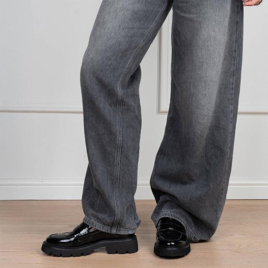 POSH by Poelman chunky lakleren loafers zwart