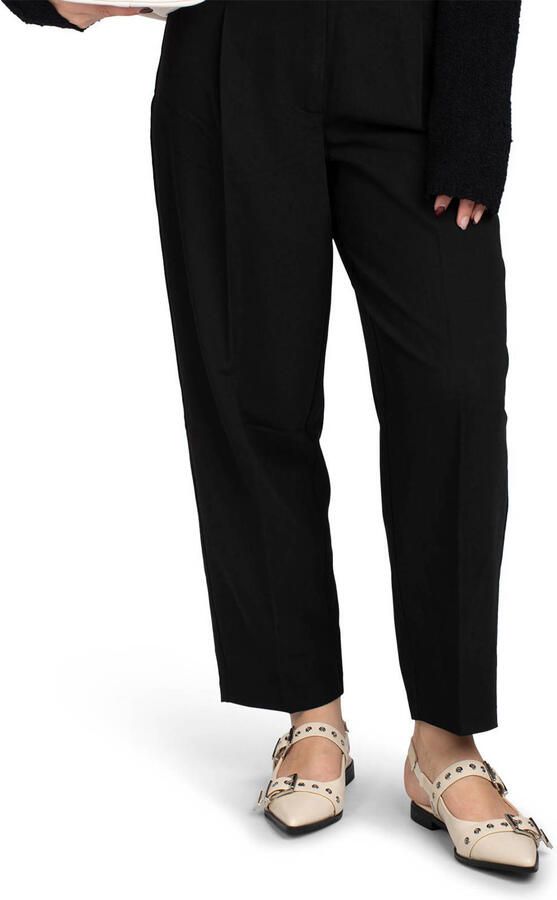 POSH by Poelman Julie lak slingback loafers ecru
