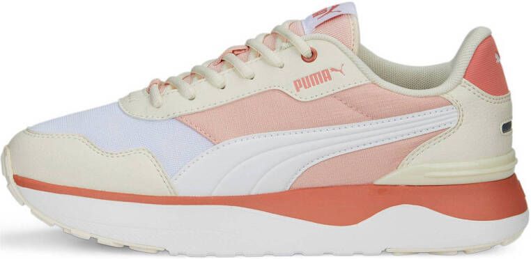PUMA R78 Voyage Dames Sneakers RoseDust White Pristine HibiscusFlower