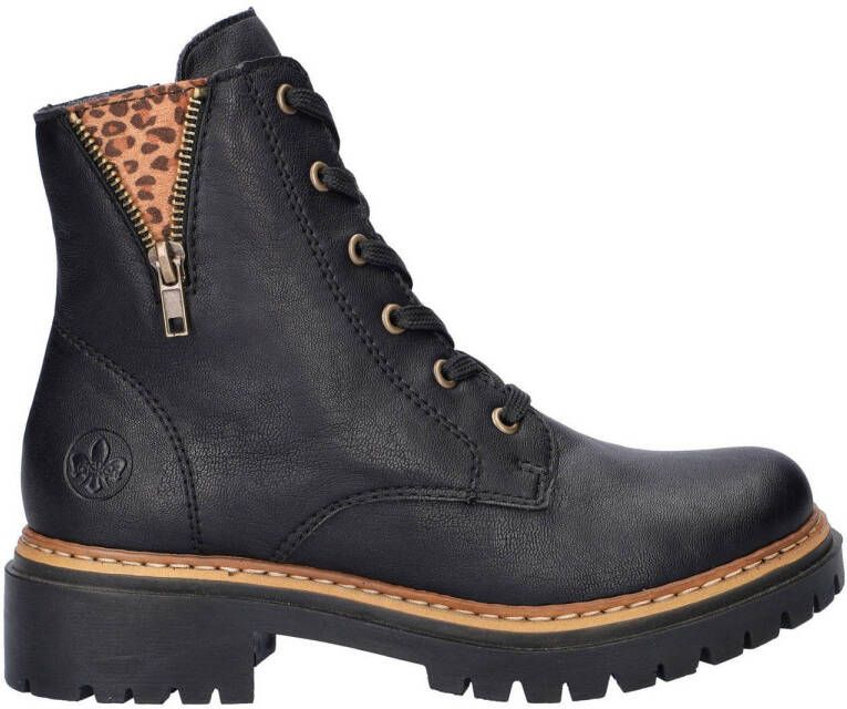 Rieker gevoerde veterboots zwart