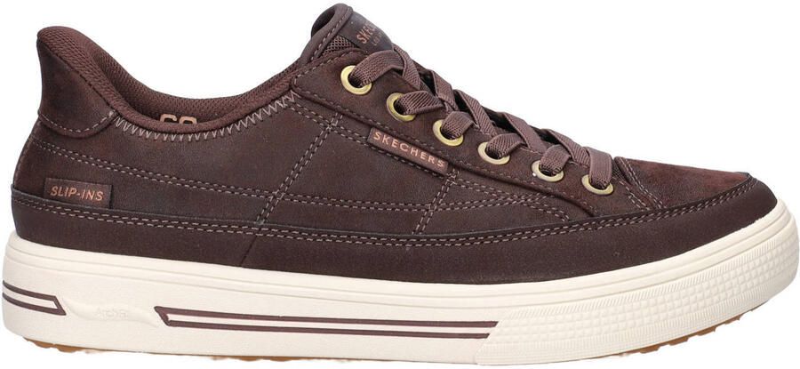 Skechers Hands Free Slip-In Arch Fit Arcade suède sneakers bruin