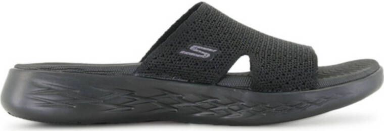Skechers Slippers ON-THE-GO 600-ADORE met logo opzij